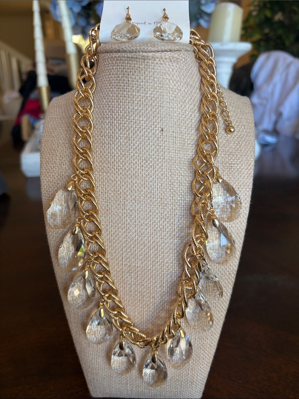 Gold Chain Necklace with Clear Teardrop Glass Crystal Pendants - Women Jewelry
